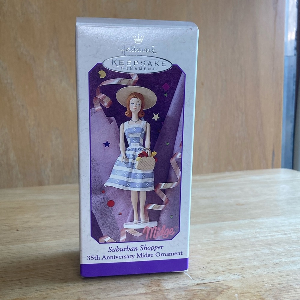 Hallmark Keepsake Ornament 35th anniversary Midge
